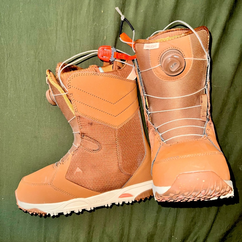 Burton Imprint 2 snowboarding boots W9